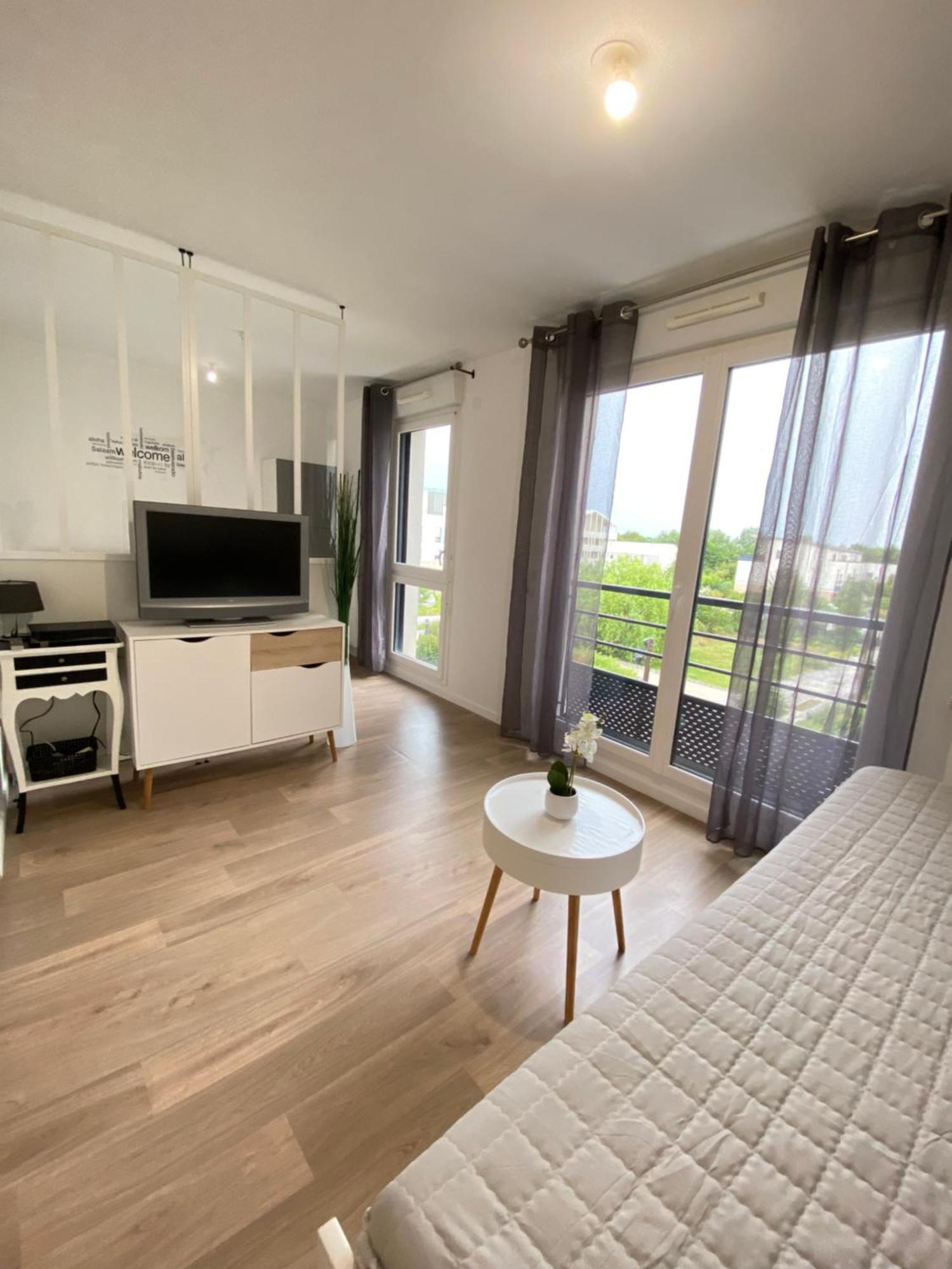 Grand Studio Montevrain - Disneyland Rer A Екстериор снимка